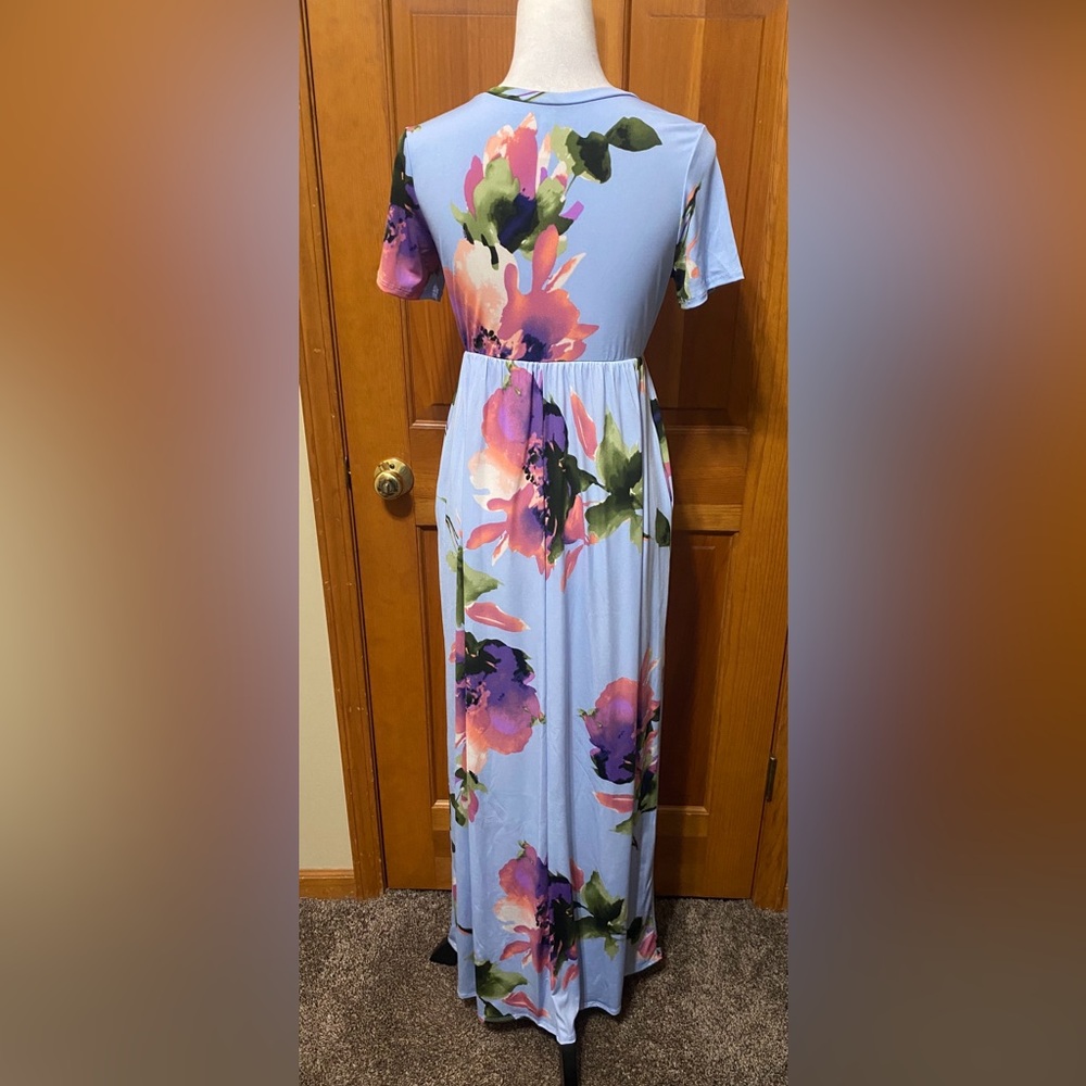 NWOT Bold Floral Maxi Dress With Pockets - Picture 6 of 6
